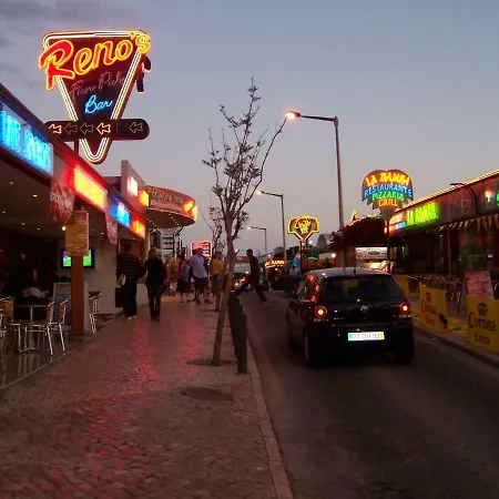 Deluxe H Апартаменты