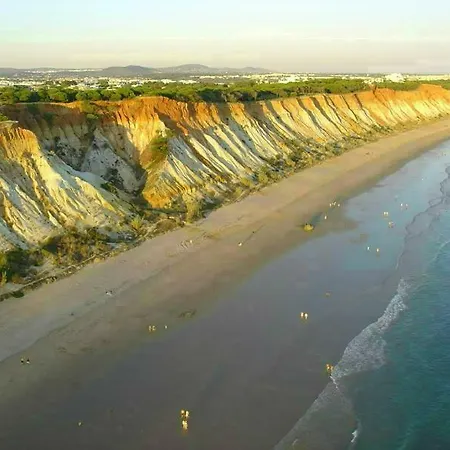 Deluxe H Албуфейра